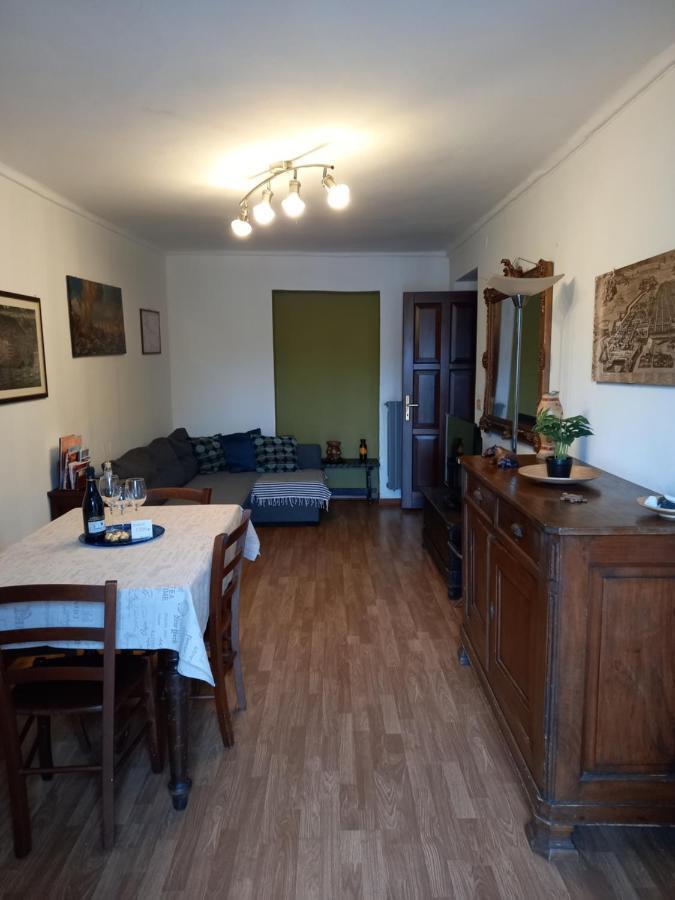 Central Apartment *